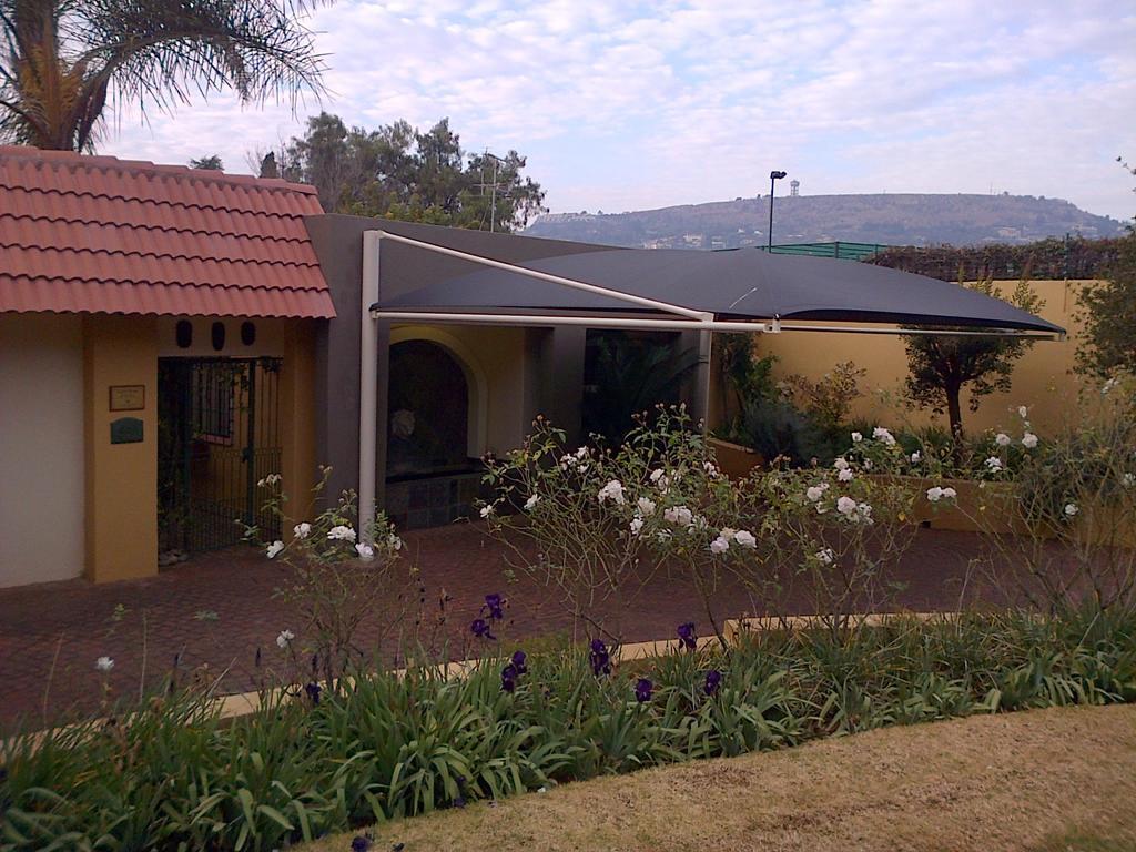 Jubilee Lodge Guest House Johannesburg Exterior photo