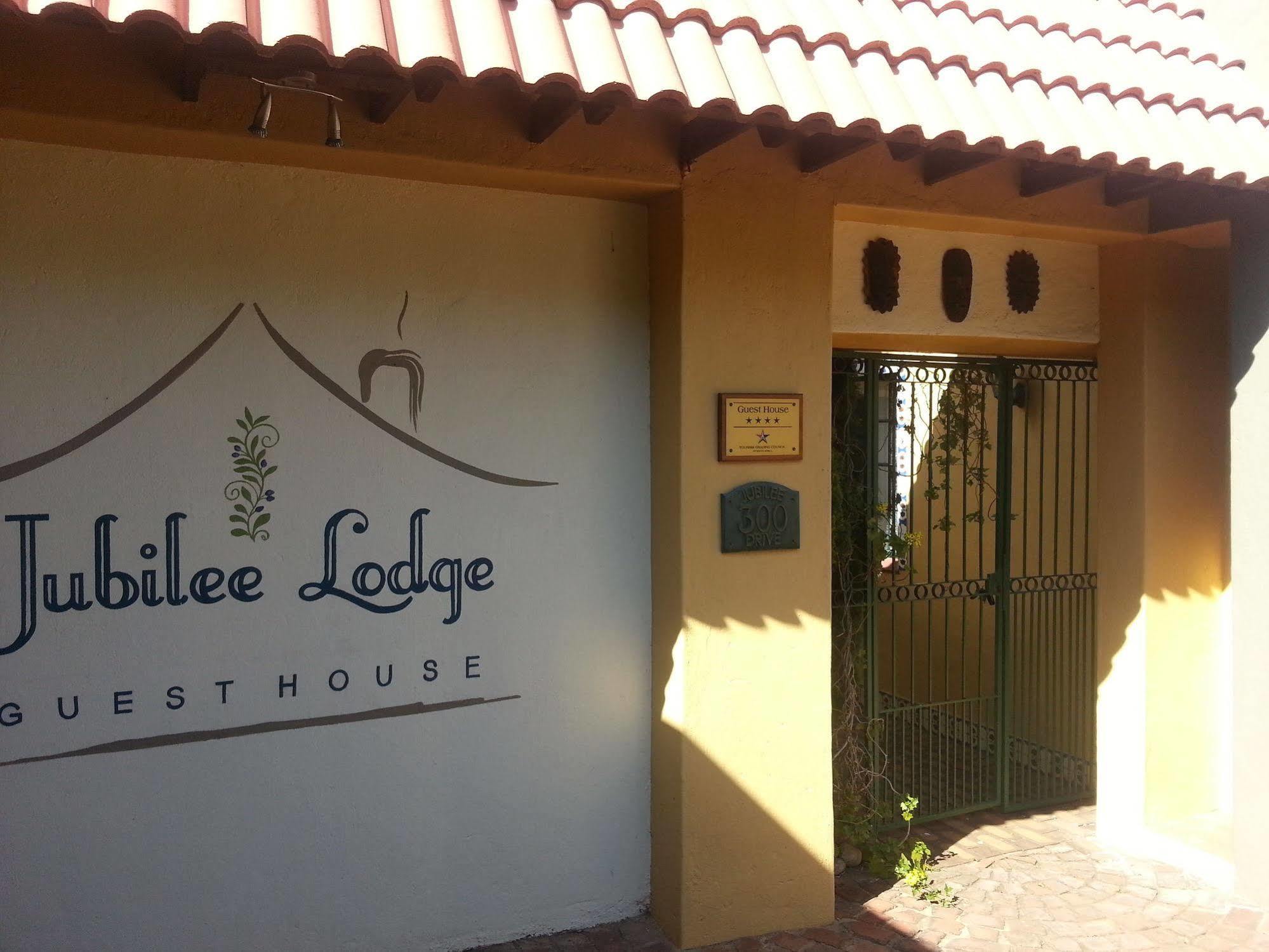 Jubilee Lodge Guest House Johannesburg Exterior photo